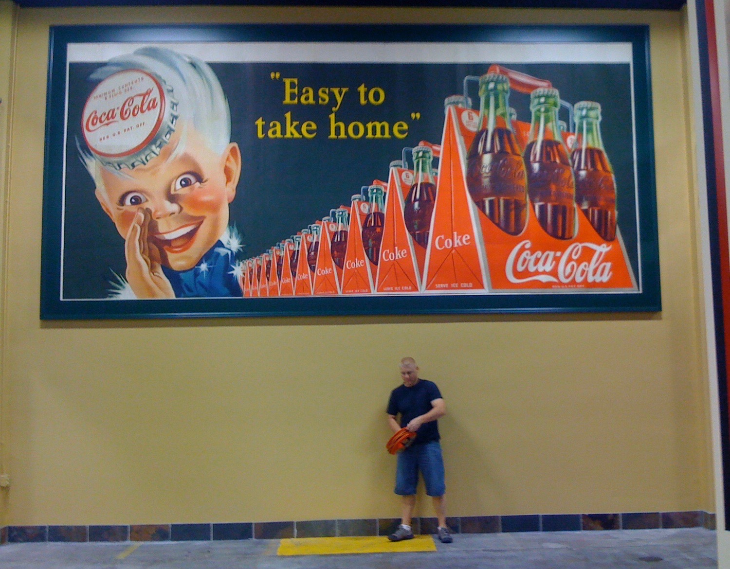 Lg. Coca Cola.jpg